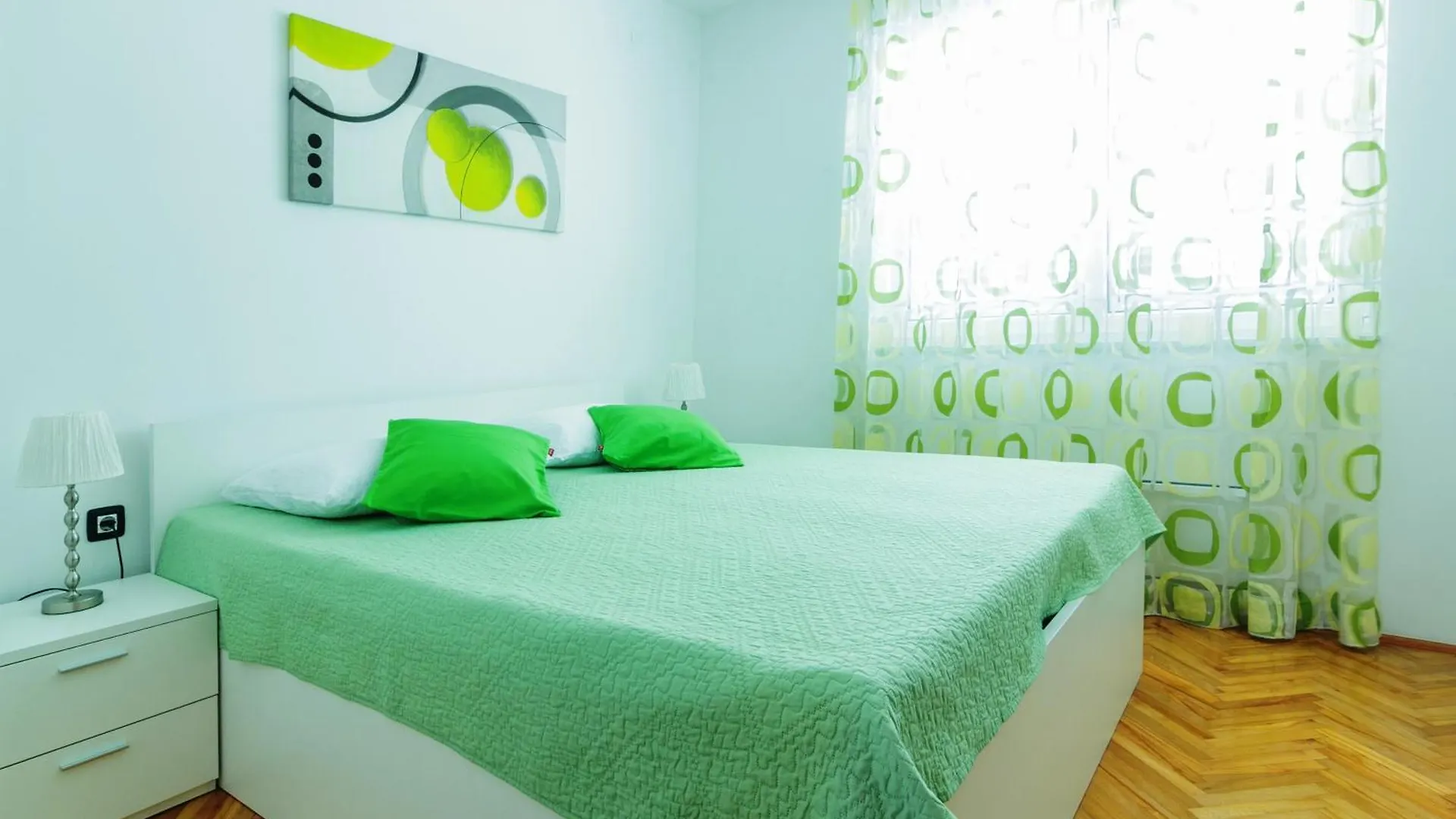 Apartments Nicole Pula